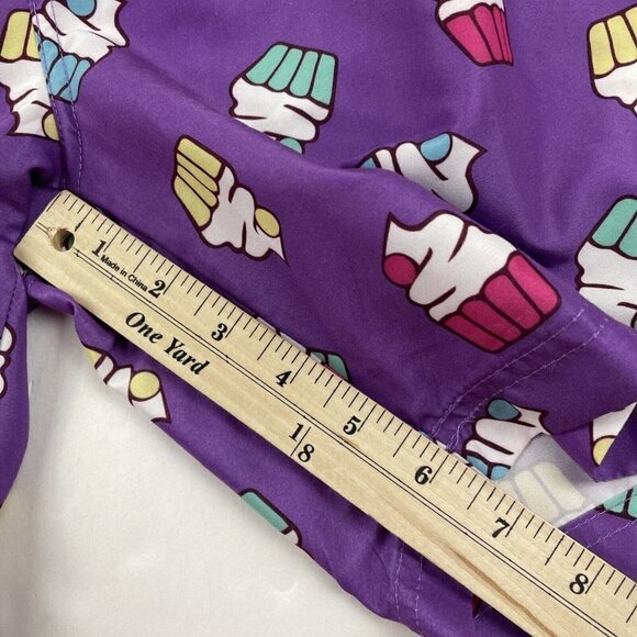 US SURF CLUB HAWAII Swim Trunk Shorts Men’s M Lined Drawstrings Pockets Cupcakes - Picture 3 of 7